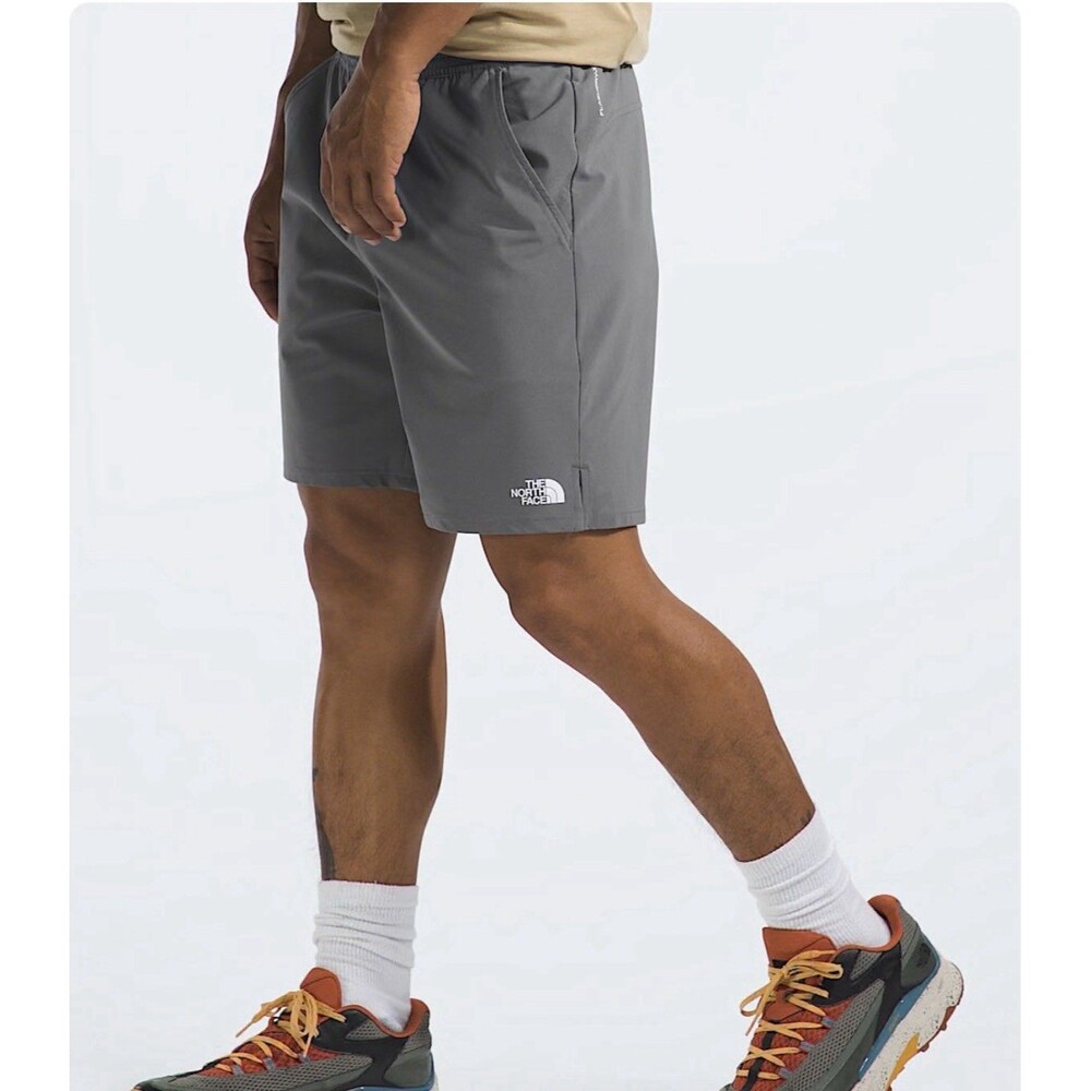 NWT The North Face Wander Short 2.0 Light Grey Mens Size XL FlashDry Athletic